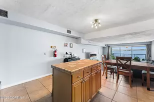 138 Bodman Pl, Red Bank, NJ 07701 - Photo 10