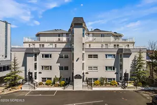 138 Bodman Pl, Red Bank, NJ 07701 - Photo 6