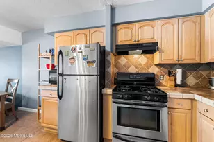 138 Bodman Pl, Red Bank, NJ 07701 - Photo 12