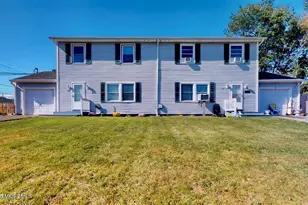 512 Roosevelt Ave, Toms River Township, NJ 08753 - Photo 1