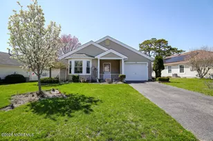 113 Pine Oak Blvd, Barnegat, NJ 08005 - Photo 2