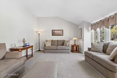 81 Kings Way, Freehold, NJ 07728 - Photo 18