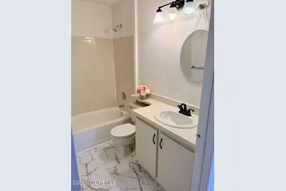 24 Players Circle, Tinton Falls, NJ 07701 - Photo 18