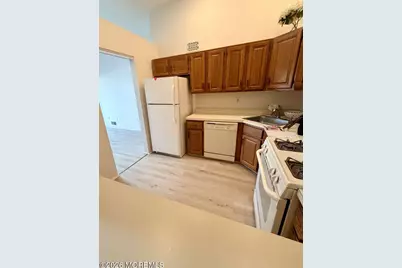 24 Players Circle, Tinton Falls, NJ 07701 - Photo 2