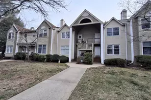 123 Northampton Dr, Holmdel, NJ 07733 - Photo 2