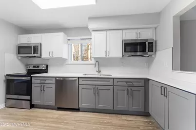 129 Van Buren Avenue, Lakewood, NJ 08701 - Photo 16