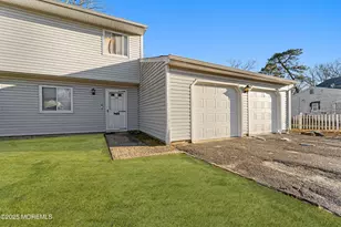 129 Van Buren Ave, Lakewood, NJ 08701 - Photo 6