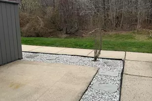 45 Dover Ct, Tinton Falls, NJ 07712 - Photo 2