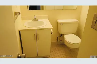 7000 Boulevard E #49I, Guttenberg, NJ 07093 - Photo 6