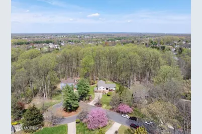 92 Fox Chase Court, Freehold, NJ 07728 - Photo 6