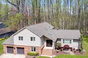 92 Fox Chase Ct, Freehold, NJ 07728 - Photo 8