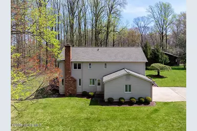 92 Fox Chase Court, Freehold, NJ 07728 - Photo 68