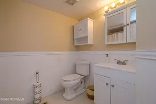 304 Buckingham Cir, Middletown, NJ 07748 - Photo 14