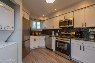 304 Buckingham Cir, Middletown, NJ 07748 - Photo 12