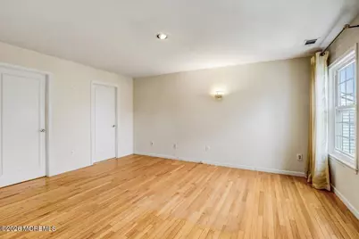 369 Yorkshire Place, Morganville, NJ 07751 - Photo 16