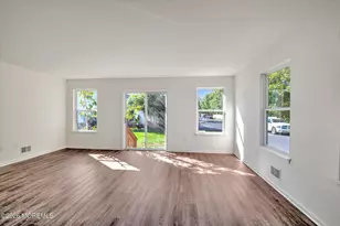 6 Esplanade Way, Berkeley, NJ 08721 - Photo 4