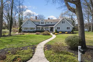 8 Evergreen Dr, Rumson, NJ 07760 - Photo 1