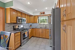 10 Cove Ct, Howell Township, NJ 07731 - Photo 16