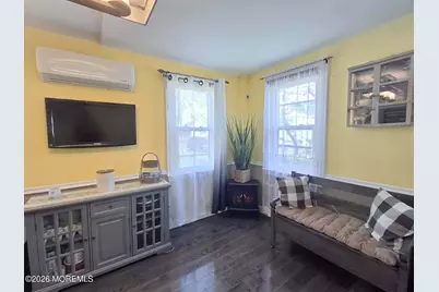 58 Lakewood Avenue, Keansburg, NJ 07734 - Photo 4