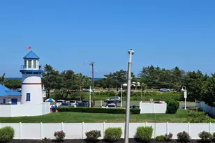 422 Ocean Blvd N, Long Branch, NJ 07740 - Photo 38