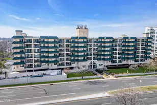 422 Ocean Blvd N, Long Branch, NJ 07740 - Photo 40