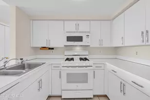 422 Ocean Blvd N, Long Branch, NJ 07740 - Photo 10
