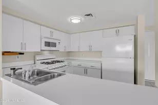 422 Ocean Blvd N, Long Branch, NJ 07740 - Photo 20