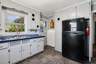 15 Woolley Avenue, Long Branch, NJ 07740 - Photo 8