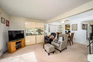 12 Pheasant Pl, Howell Township, NJ 07731 - Photo 8