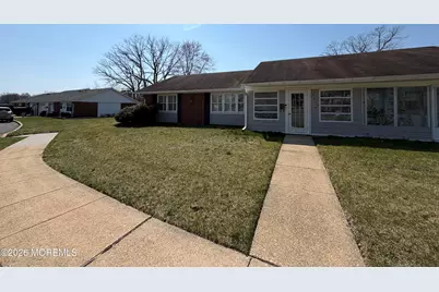 699A Plymouth Drive #699A, Lakewood, NJ 08701 - Photo 2