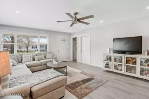 1 Redlands Ct, Toms River Township, NJ 08757 - Photo 4