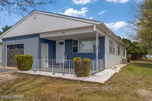 1 Redlands Ct, Toms River Township, NJ 08757 - Photo 2