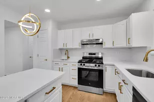 16 Rosewood Ct, Lakewood, NJ 08701 - Photo 18