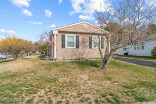 18 Innsbruck Dr, Toms River Township, NJ 08757 - Photo 2