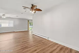 18 Innsbruck Dr, Toms River Township, NJ 08757 - Photo 6