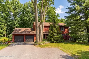 266 Union Hill Rd, Manalapan Township, NJ 07726 - Photo 2