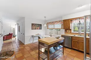 266 Union Hill Rd, Manalapan Township, NJ 07726 - Photo 8