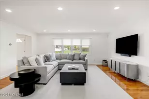 21 Prince William Rd, Morganville, NJ 07751 - Photo 6