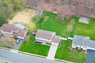 21 Prince William Rd, Morganville, NJ 07751 - Photo 38