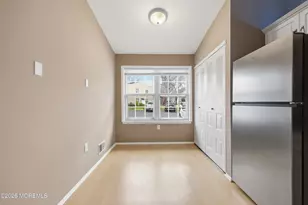 64 Boxwood Terrace, Red Bank, NJ 07701 - Photo 6
