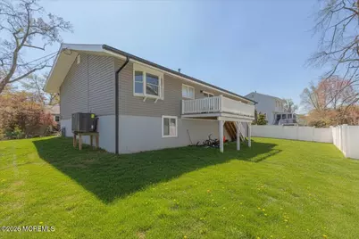 10 Illinois Avenue, Port Monmouth, NJ 07758 - Photo 18