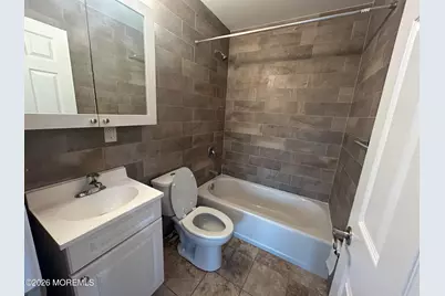 1424 Monmouth Avenue, Toms River Township, NJ 08757 - Photo 8