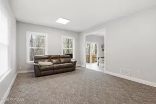 28 Golders Green Rd, Lakewood, NJ 08701 - Photo 20
