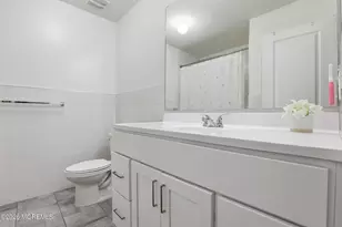 28 Golders Green Rd, Lakewood, NJ 08701 - Photo 36