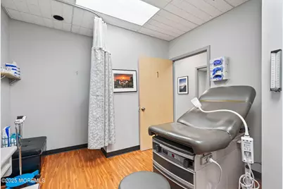 1019 Broadway, West Long Branch, NJ 07764 - Photo 20