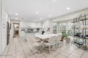 5 Crown Ct, Manalapan Township, NJ 07726 - Photo 22
