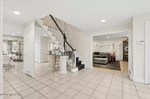5 Crown Ct, Manalapan Township, NJ 07726 - Photo 8