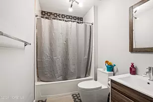 127 W 2nd St, Howell Township, NJ 07731 - Photo 22