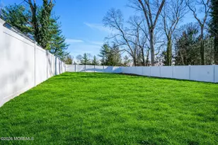 127 W 2nd St, Howell Township, NJ 07731 - Photo 26