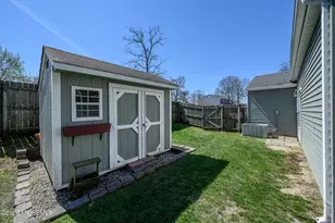 109 Concord Cir, Howell Township, NJ 07731 - Photo 36